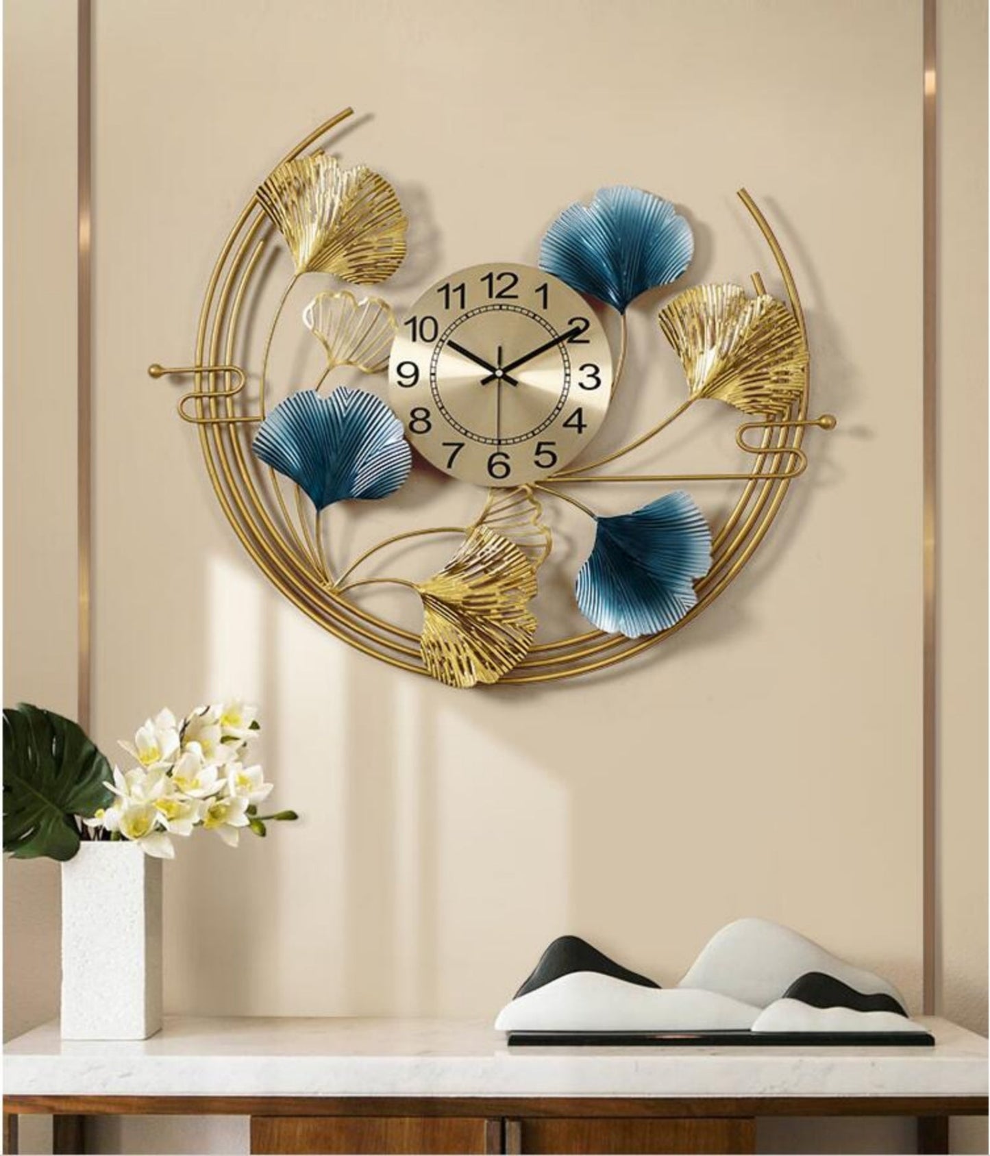 Elite Ticker Metal Wall Clock